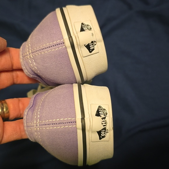 Woman's Vans sneakers, color lilac - Picture 4 of 6